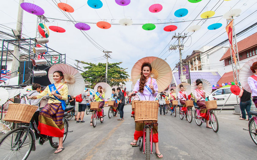 Bo Sang Handicraft Village